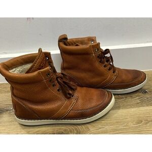 UGG Australia Garrin Sneacker Boots Unisex Mens 6 Women's 7  Leather